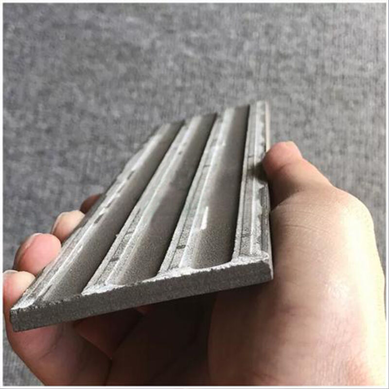 Grey Split Face Brick Wall Thin Brick Deacorative Tiles Durable Exterior & Interior Wall Cladding for Modern & Traditional Building Facades