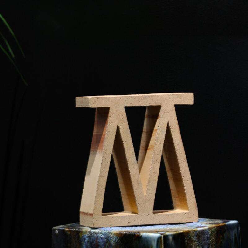 테라코타 브리즈 블록 M 패턴 현대 호텔 건축을 위한 무중력 장식용 뚫린 점토 벽돌